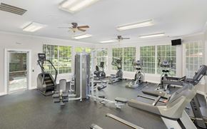 Duluth apartment for rent - the gym at the preserve apartments