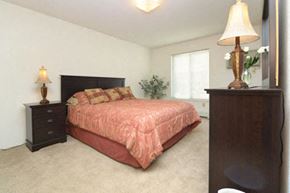 Princeton apartment for rent - Master Bedroon at Vail Estates Apartments 2100 S Richland Creek Dr, Princeton, IN 47670