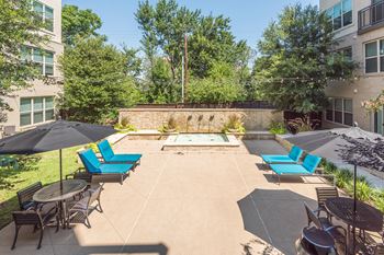 Avant on market center - five distinct courtyards