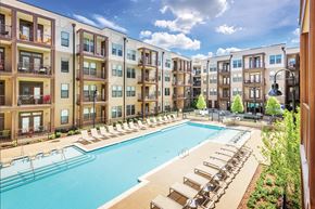 Nashville apartment for rent - 23Hundred at Berry Hill - Oversized pool with aqua deck