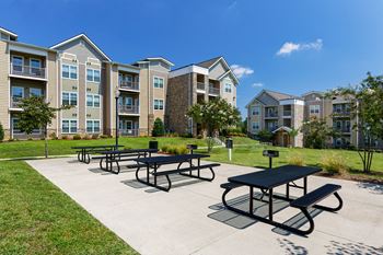 Glenbrook apartments charcoal grills and picnic areas throughout