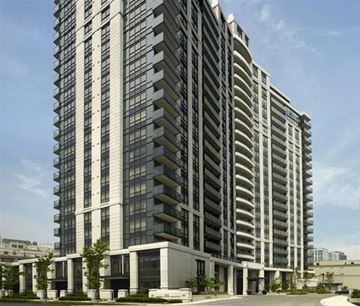 Toronto apartment for rent - A tall building with a lot of windows and balconies.