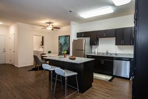 Omaha apartment for rent - Antler View Apartments Elkhorn Nebraska
