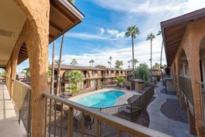 Phoenix apartment for rent - resort style pool at the enclave at camelback resort in palm springs