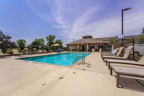 West Des Moines townhouse for rent - the swimming pool at our apartments