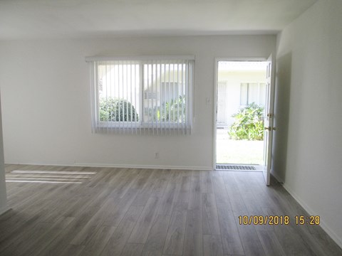 Floor plan for 1 bed, 1 bath, 700 sqft