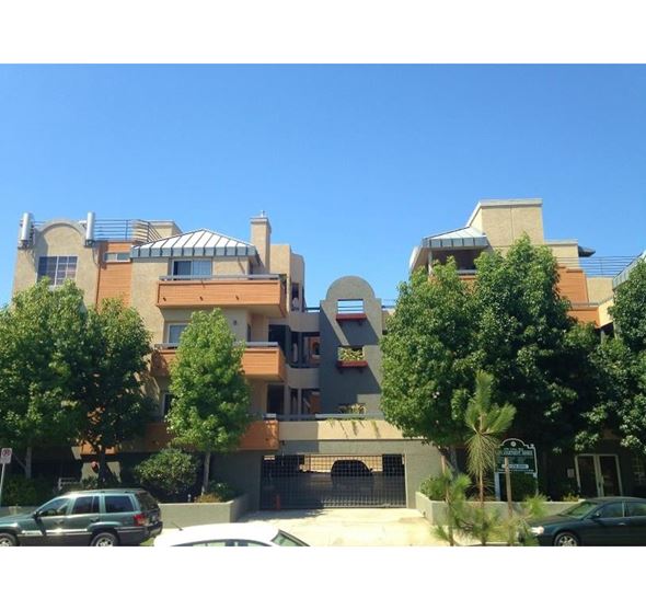 Los Angeles apartment for rent - Property Exterior at 11919 Culver Blvd., Los Angeles, CA