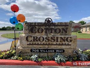 New Braunfels apartment for rent - Cotton Crossing Monument Sign