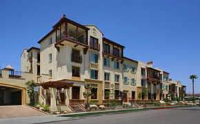 Westminster apartment for rent - Side view of exterior of building l Royale Apartments in Westminster CA