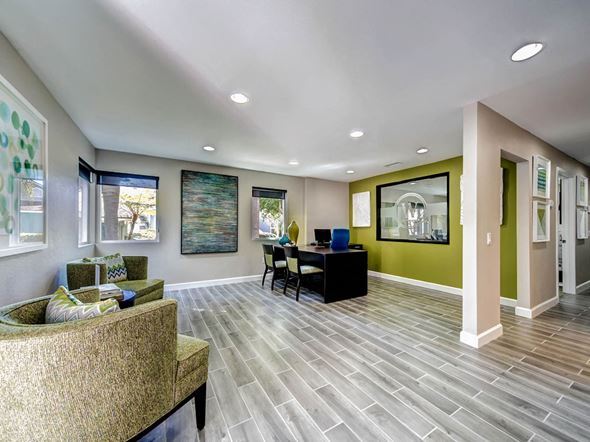 Vista apartment for rent - Living Room at SYCAMORE GREENS APARTMENT HOMES, Vista, 92081 