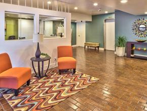 Valley Village apartment for rent - Leasing Office Seating Villa Fontaine Apartment Homes | Valley Village CA 91607