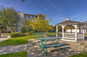 Sequim apartment for rent - Gazebo and Bench at VINTAGE AT Sequim Apartments, Sequim ,Washington, 98382