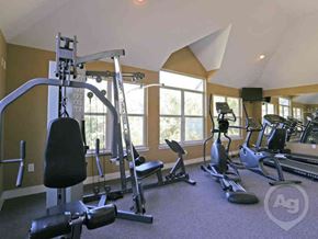 Flowood apartment for rent - the gym is equipped with state of the art equipment