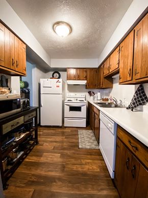 Eastlake apartment for rent - Maple Park 2 Bedroom Kitchen
