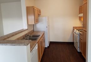 Arvin apartment for rent - Image of refrigerator, stove, range hood, sink, cabinets, and dishwasher
