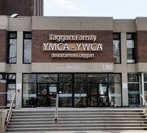Ottawa apartment for rent - the front of the tac grant family