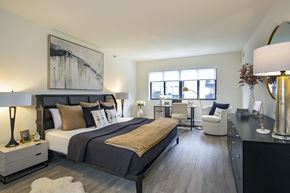 White Plains apartment for rent - Primary Bedroom at Metro in White Plains