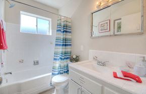 Phoenix apartment for rent - a bathroom with a sink toilet and a bath tub