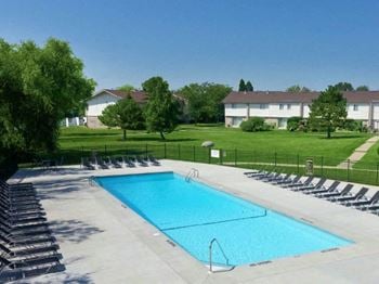 Swimming pool with sundeck
