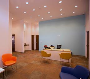 Washington apartment for rent - a conference room with a desk and chairs