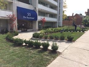 Toronto apartment for rent - a sidewalk in front of an apartment building