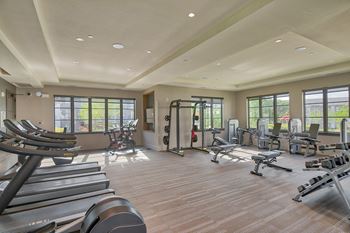 24/7 Fitness center for residents