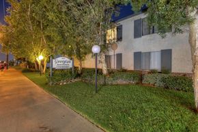 Orange apartment for rent - the building in which the guest house is located