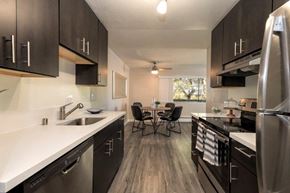 San Anselmo apartment for rent - Parkside Apartments Kitchen and appliances