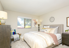 Davis townhouse for rent - Bedroom l Ellington Apartments in Davis CA