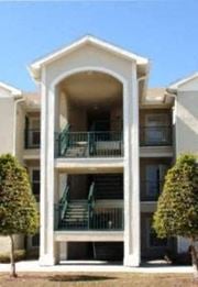 Orlando apartment for rent - Front of Building at Oak Glen Apartments, Florida