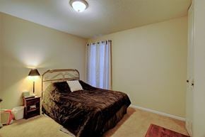 Prairie Village apartment for rent - Image of bedroom with bed