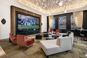 Media lounge