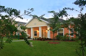 Bartow apartment for rent - Clubhouse Entrance at Summerlin Oaks Apartments
