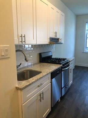 Evanston apartment for rent - Kitchen