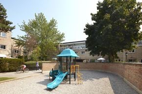 Toronto apartment for rent - Bayview Mews grounds with children's playground