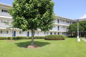 Slidell apartment for rent - Lush Green Outdoors at Anchorage Apartments, Slidell, Louisiana