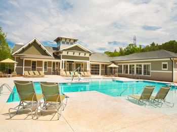 Swimming pool with relaxing sundecks