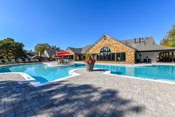 Exterior pool