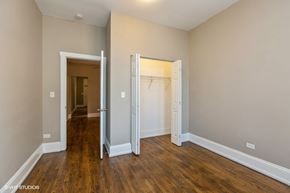 Chicago apartment for rent - Large bedroom