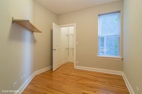Chicago apartment for rent - Bedroom with hardwood floors and a closet