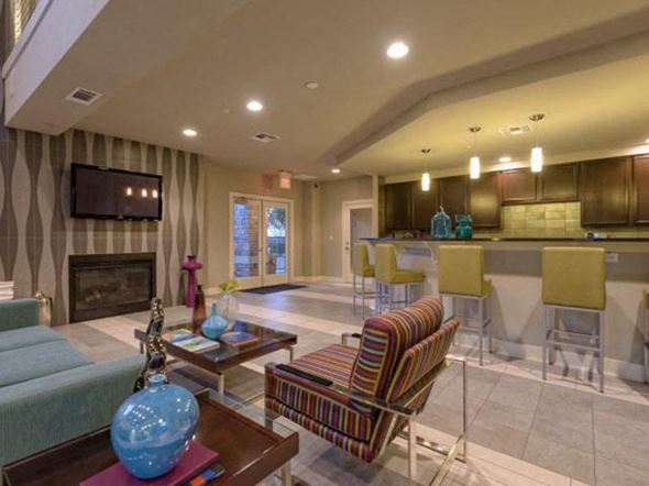 Mckinney apartment for rent - Community Lounge with chef's kitchen and fire place