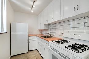 Denver apartment for rent - KOBE Apartments in Denver, CO