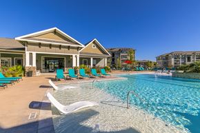 San Antonio apartment for rent - the swimming pool at the preserve at polo ridge apartments