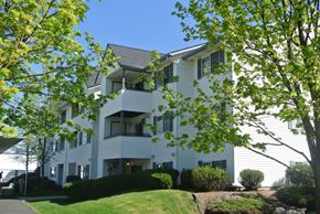 Spokane Valley apartment for rent - Spokane Valley, WA Farr Court Apartments lobby