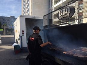 Toronto apartment for rent - The BBQ Gourmet at 10 Grenoble. Our 13th Annual BBQ!