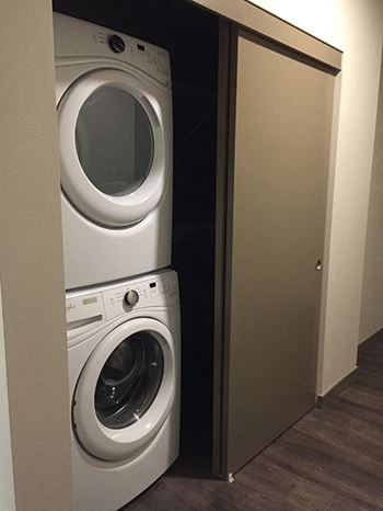 In-unit washer/dryer