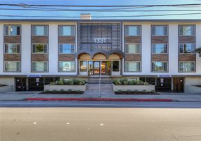 Redwood City apartment for rent - the building in which the hotel is located