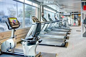 Renton apartment for rent - fitness center at Harrington Square, Washington, 98056