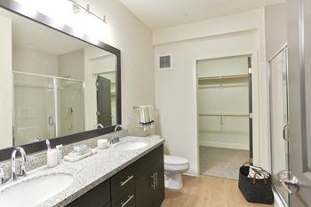 En-suite bathroom