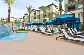 Chandler apartment for rent - Pool Sundeck at Fashion Center, Chandler, AZ